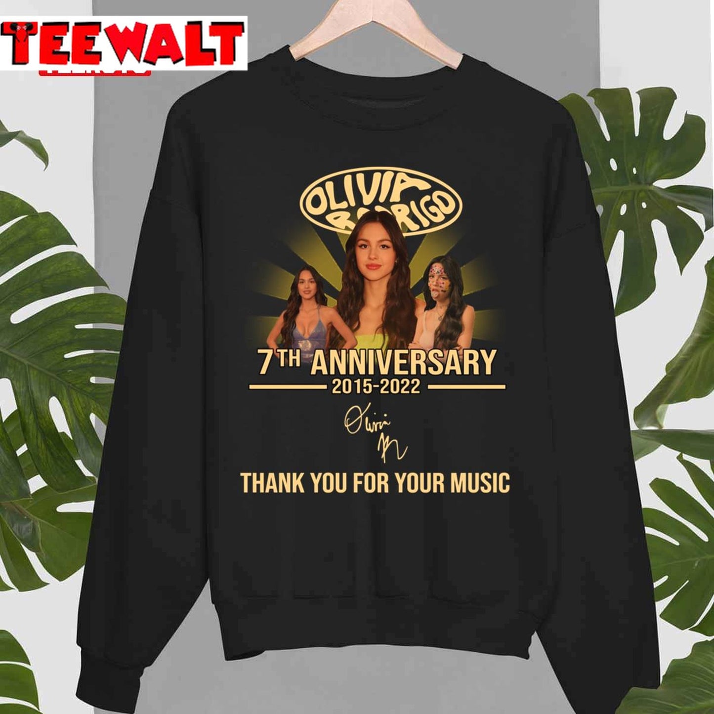 7th Anniversary 2015 2022 Olivia Rodrigo Thank You For Memories Signature Unisex T-Shirt